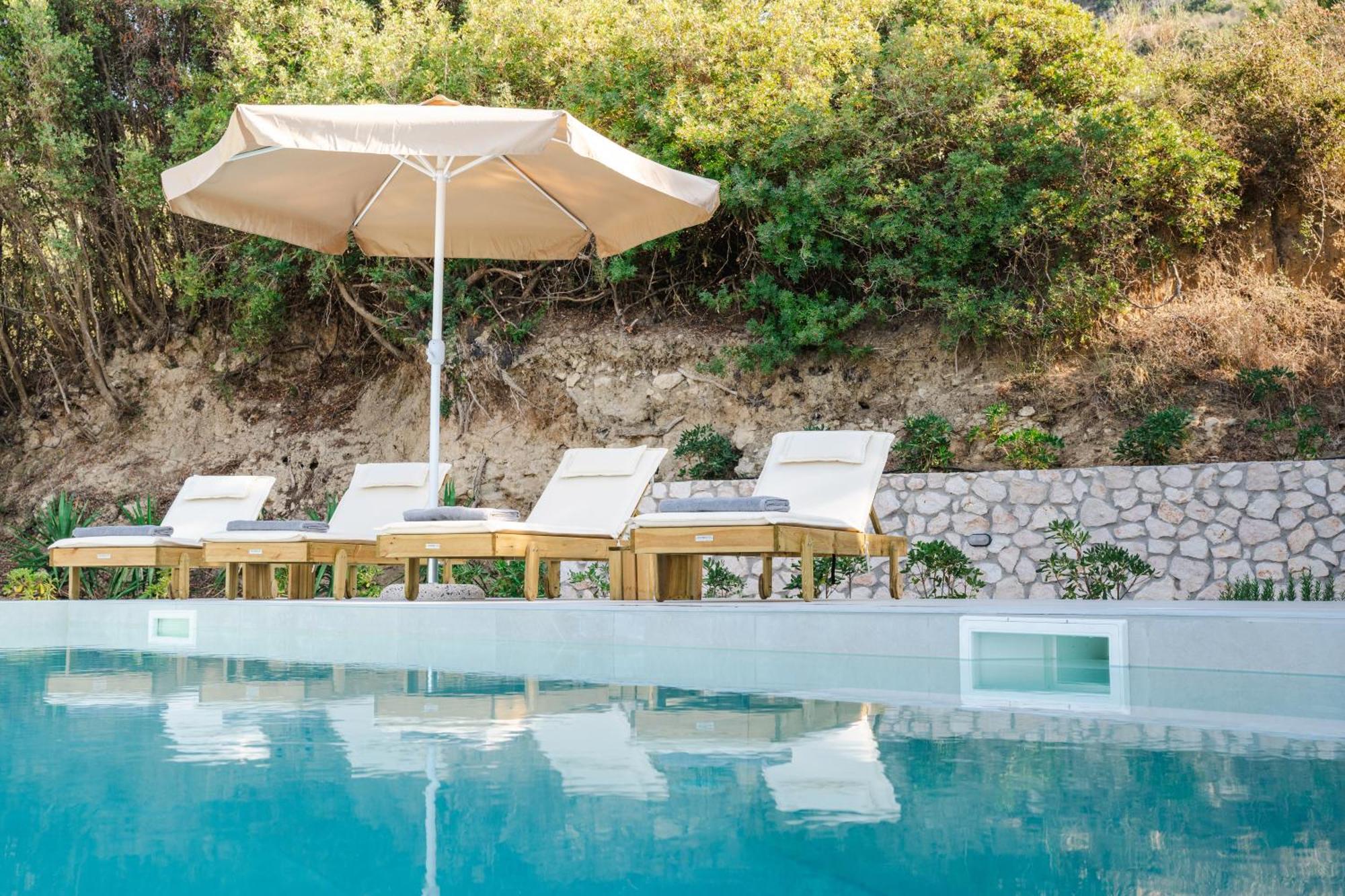 Villa Luxury Artemis Pool, Jacuzzi, Peace & Perfect Sunsets In Kefalonia