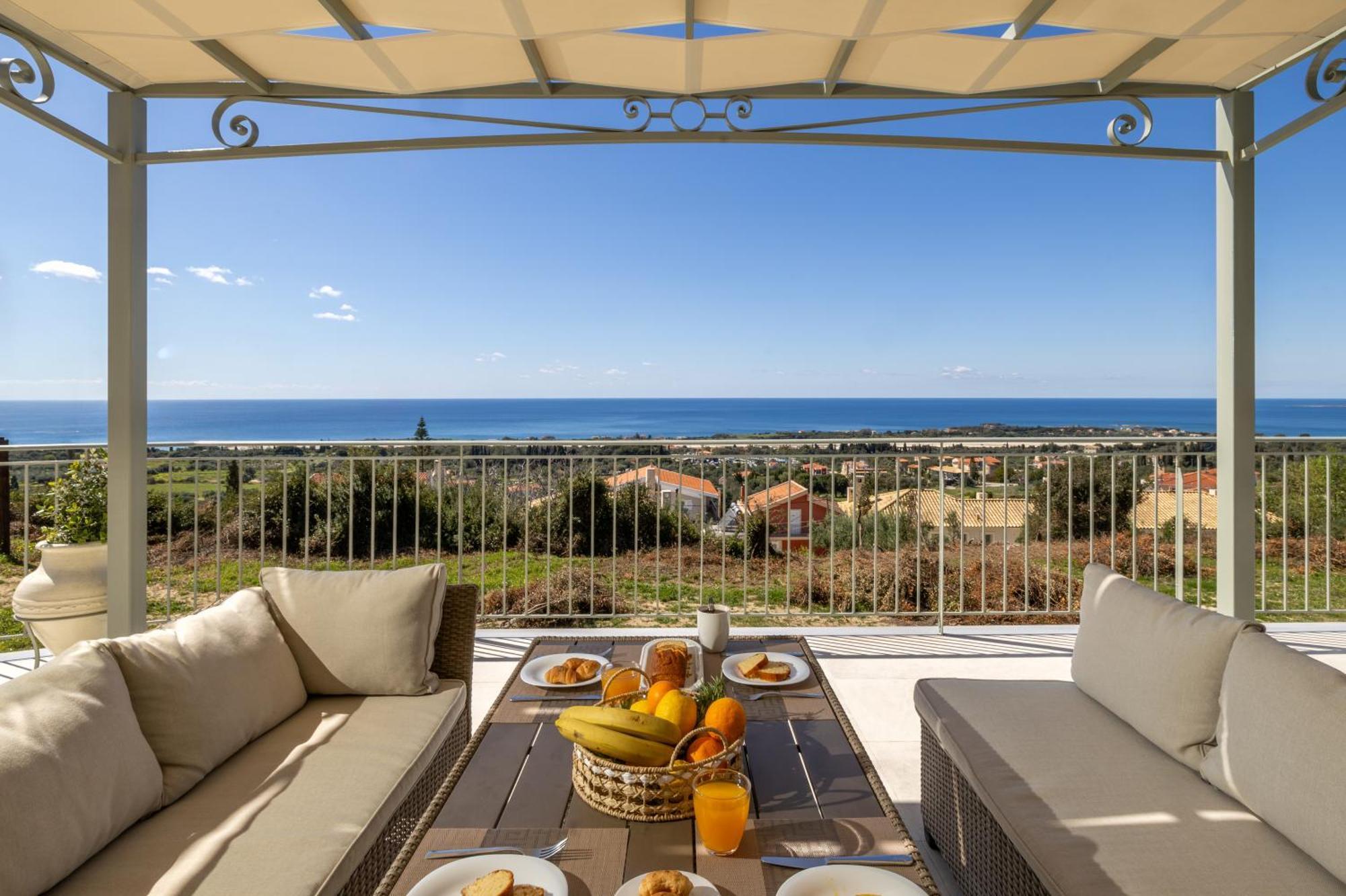 Luxury Artemis Pool, Jacuzzi, Peace & Perfect Sunsets In Kefalonia